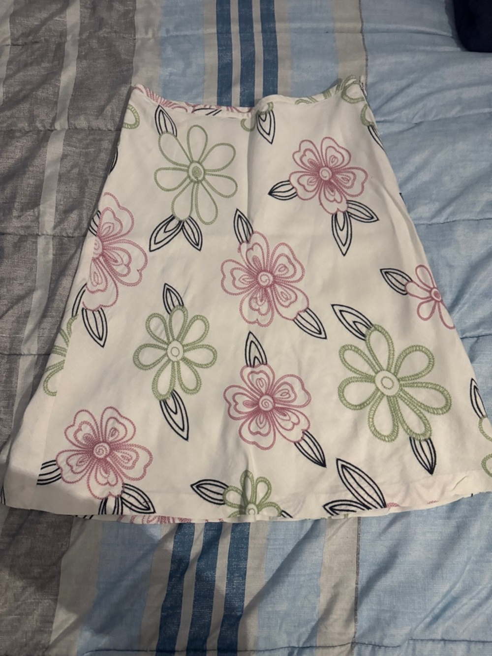 Dress Barn White A-Line Skirt with Pink & Green Floral Motif